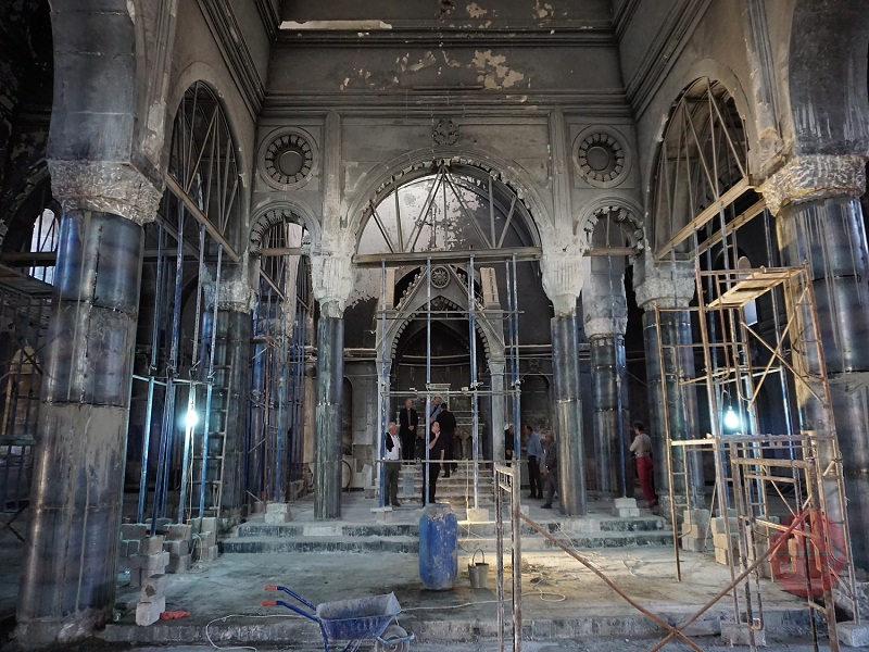Irak Karakosh iglesia siro católica de la Inmaculada Concepccón destruida durante la violencia web