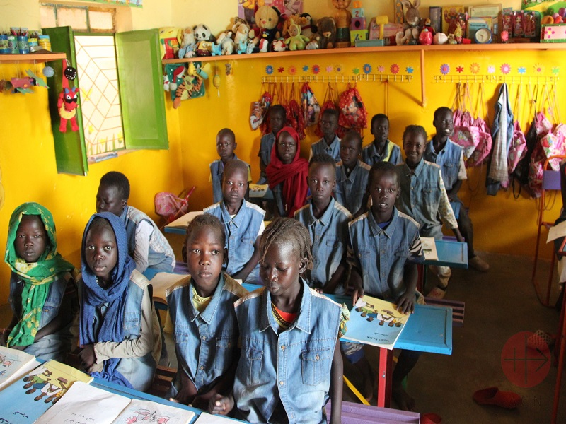 Sudán del Sur niños en colegio web