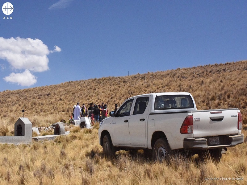 Bolivia proyecto enero 2023 toyota Hilux para la parroquia Virgen de la Natividad