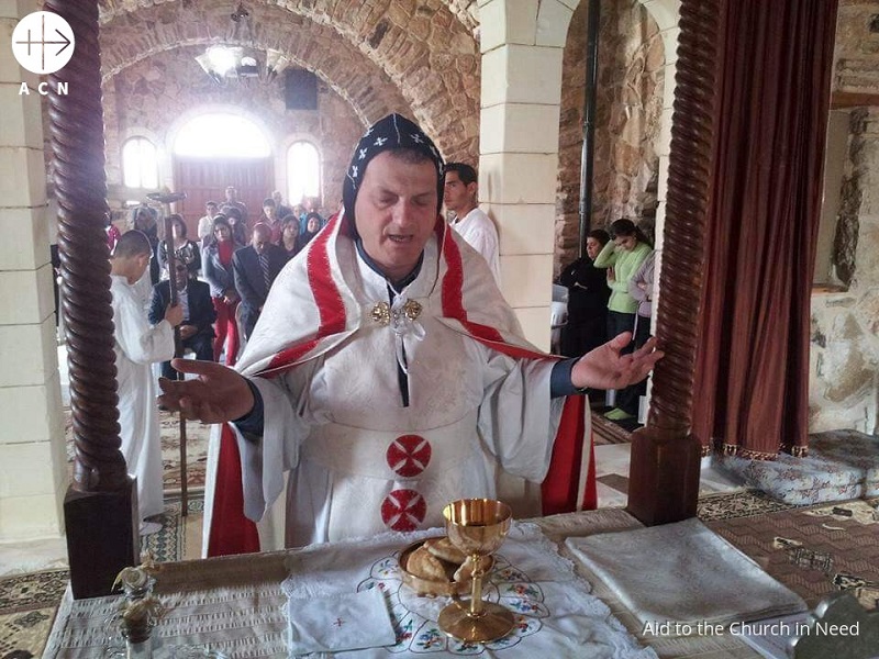 Siria padre Jacques Mourad celebra Misa