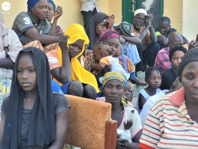 Nigeria mujeres en campamento de Salama