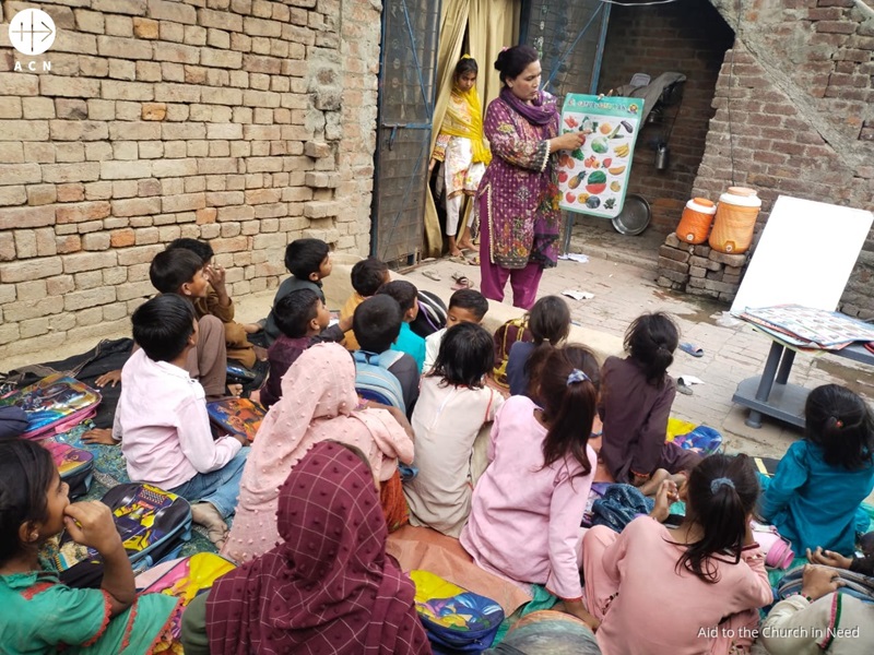 catequistas en Pakistán